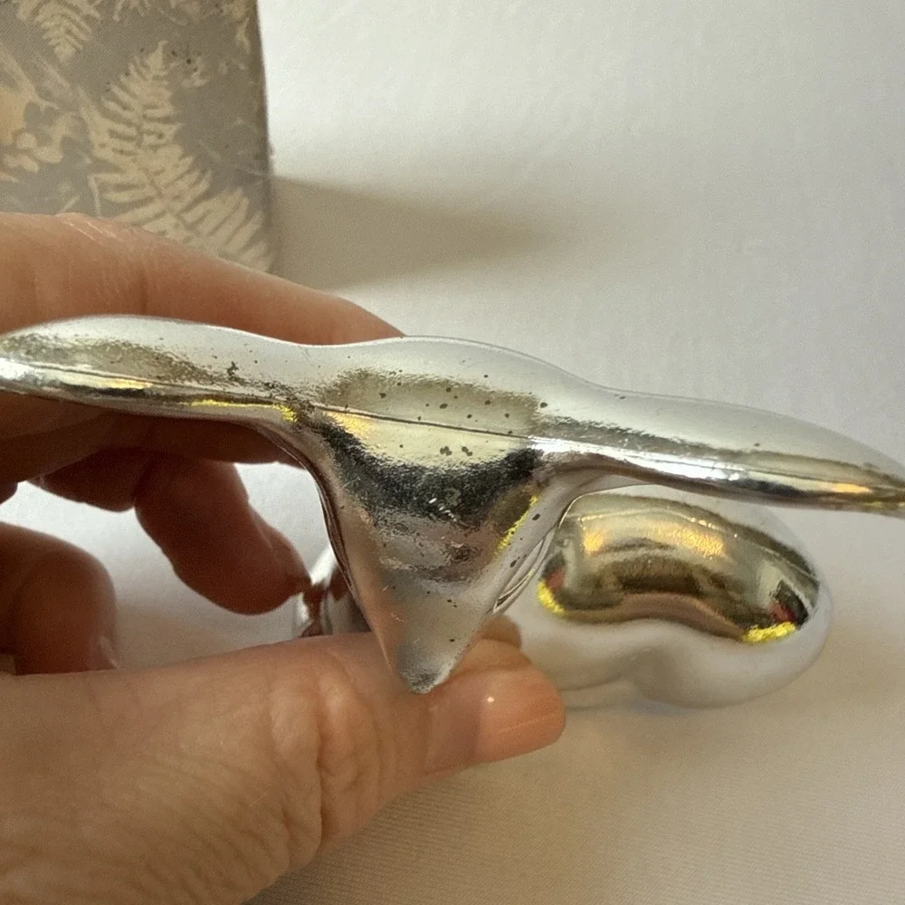 Vintage 1978 Avon Silver Fawn Sweet Honesty Cologne Bottle Decanter Empty W/Box